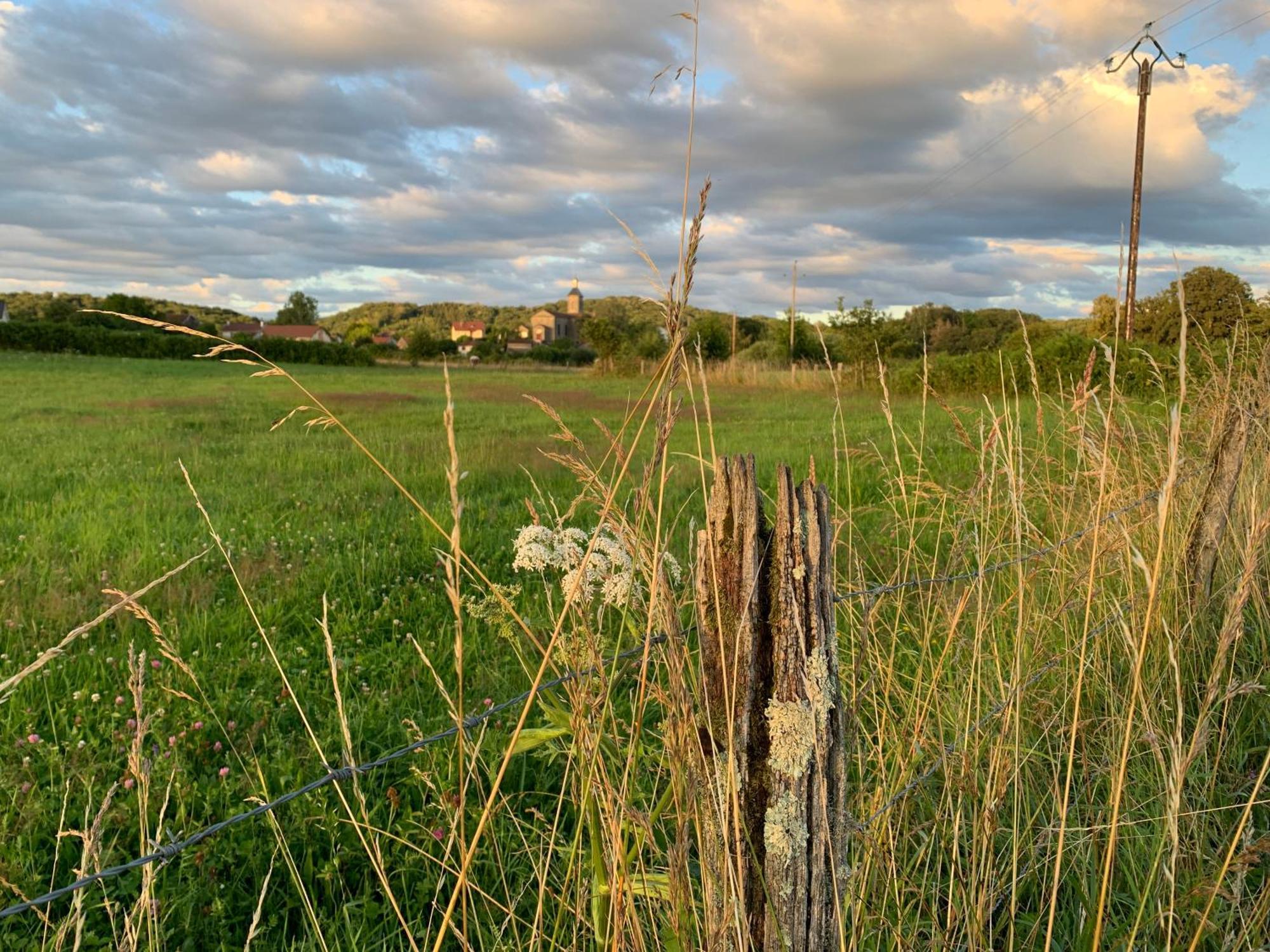 Appartamento Aux Songes D'Elise Belmont  Esterno foto